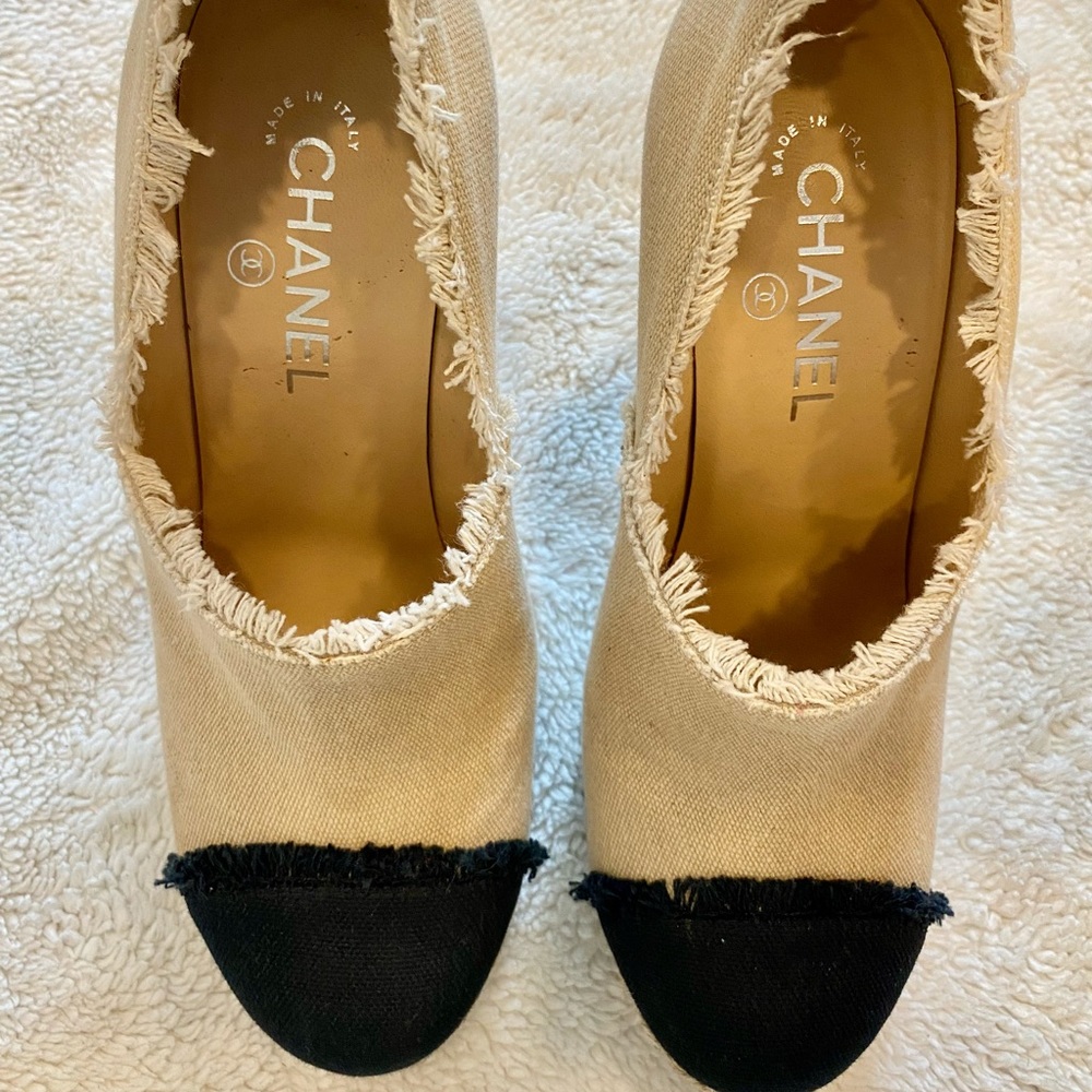 CHANEL Canvas Cap Toe Espadrille Booties (39.5) - Picture 13 of 15